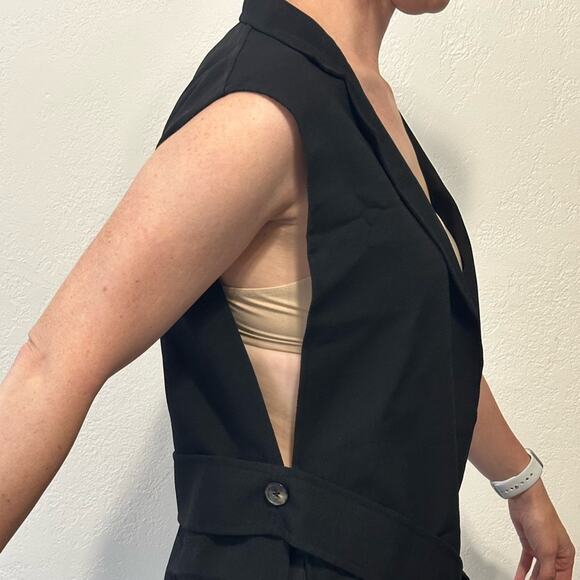 The Row Frieden belted wool-blend crepe vest size S black - Picture 13 of 16